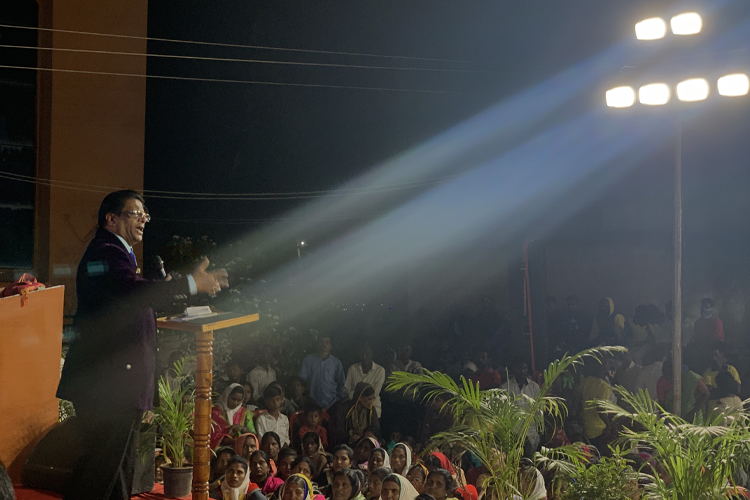 Thousands gathered at the three days prayer meeting held at Bidar, Karnataka by Grace Ministry on 26th, 27th and 28th of November, 2021 on the grounds of St Paul's Church. 